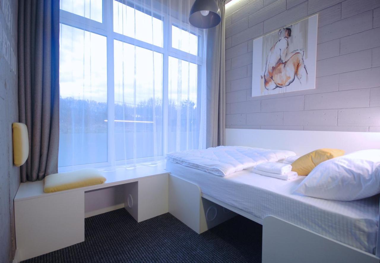 Cubby Hotel Lviv Extérieur photo