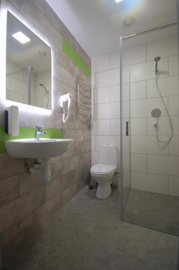 Cubby Hotel Lviv Extérieur photo