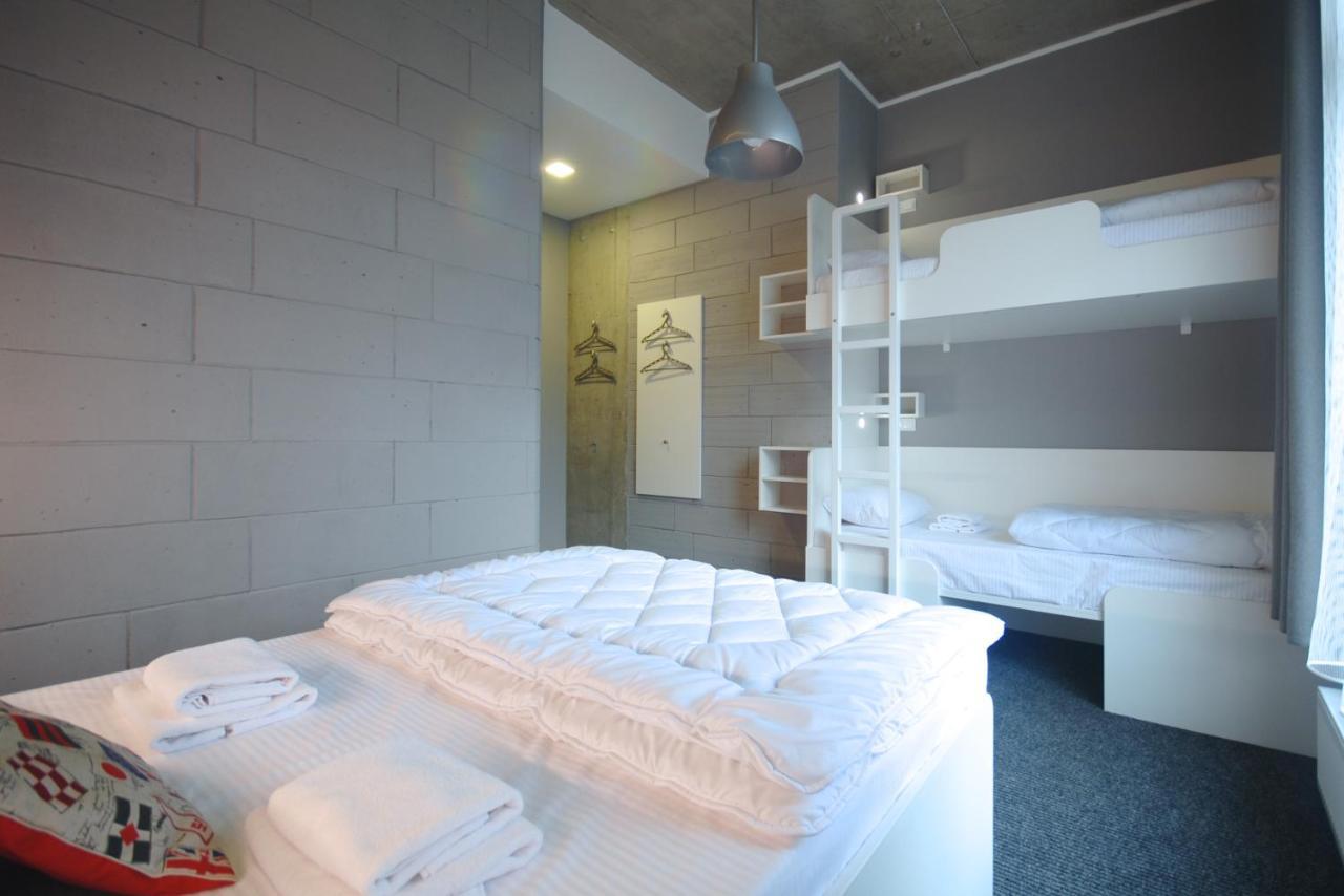 Cubby Hotel Lviv Extérieur photo